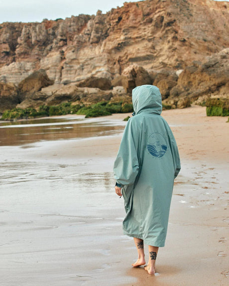 Saltrock Four Seasons Recycled Cold Water Changing Robe - Light Green-Changing Robes-troggs.com